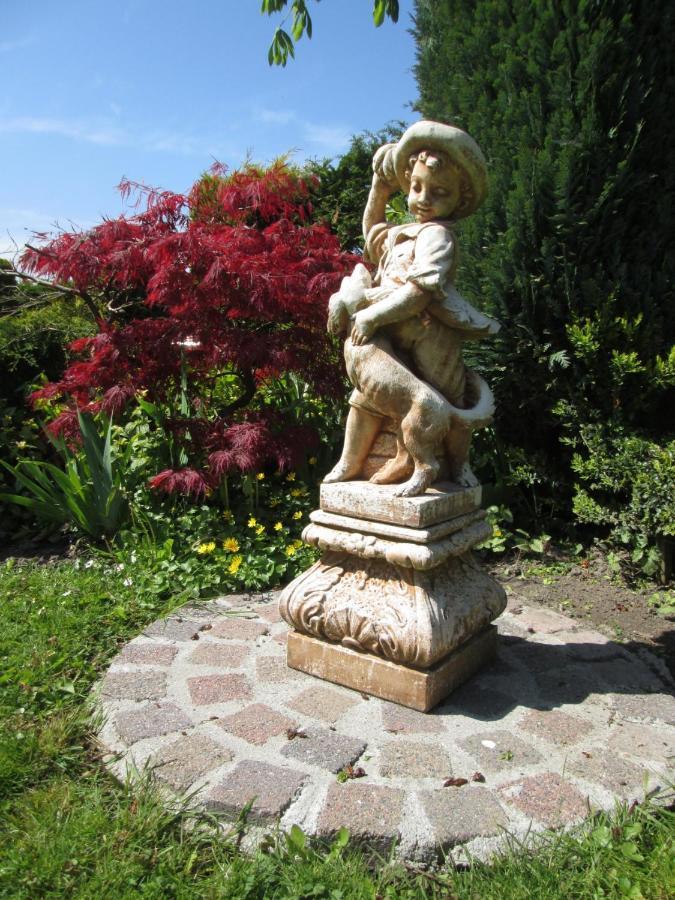 B&B Elbahof, Goed En Goedkoop! Hem Extérieur photo
